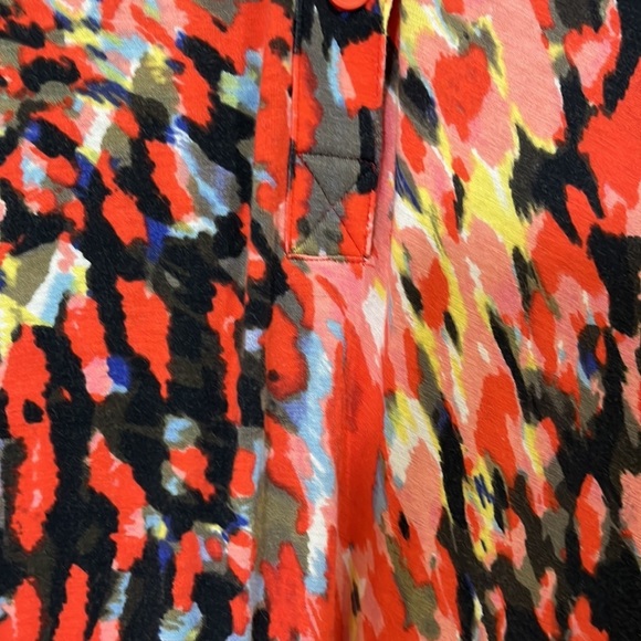 Cabi watercolor jersey dress. Colors are Orange/ black and gray. Size Medium - Picture 5 of 6